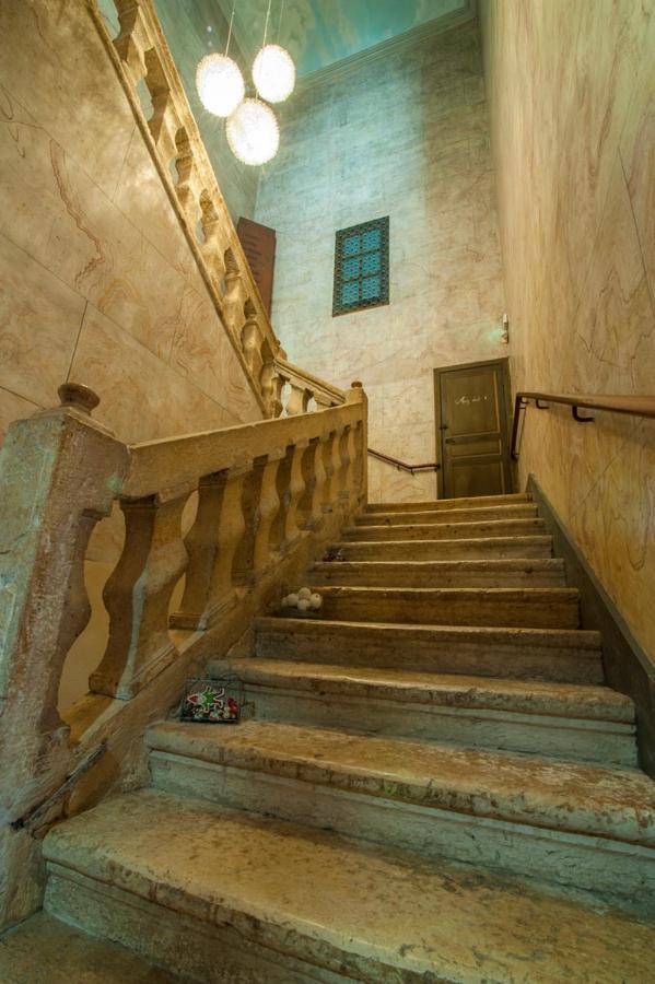 Maison D'Hotes La Lumiere De Migou Beaumont-de-Lomagne Экстерьер фото